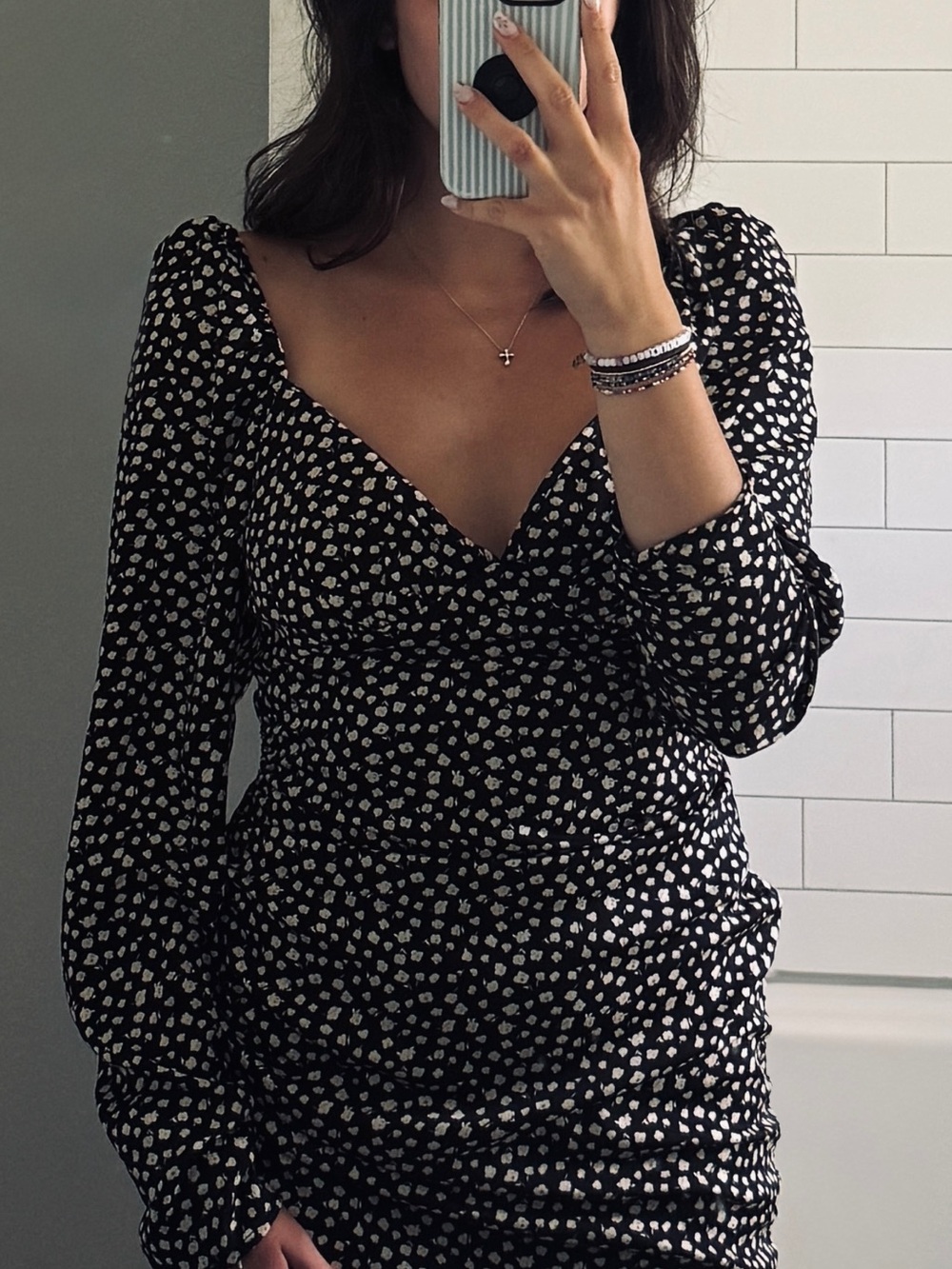 Lush Black & White Floral V-Neck Long Sleeve Midi Dress